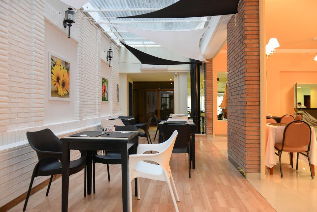 Santiago Hotel Cordoba Bagian luar foto
