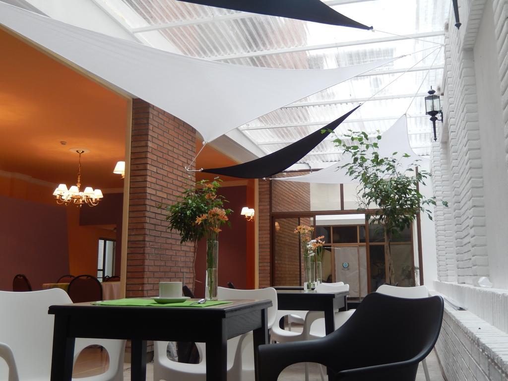 Santiago Hotel Cordoba Bagian luar foto